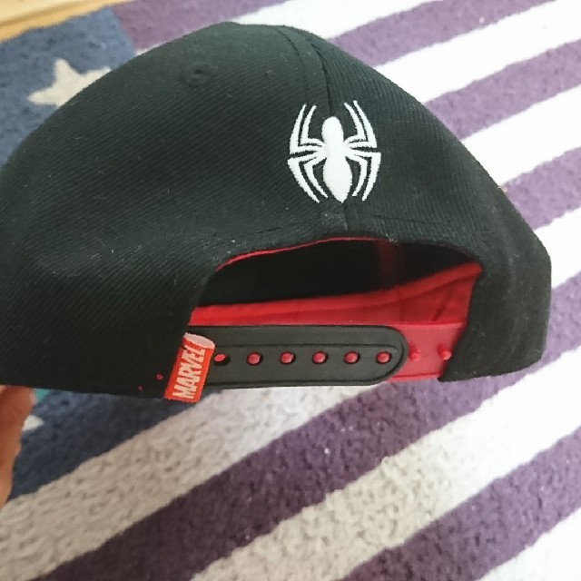 H&M(エイチアンドエム)のMARVEL★スパイダーマンキャップ★H&M★キッズキャップレディースも◎ キッズ/ベビー/マタニティのこども用ファッション小物(帽子)の商品写真