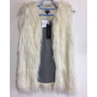 トップショップ(TOPSHOP)のTOPSHOP ファーベスト(毛皮/ファーコート)