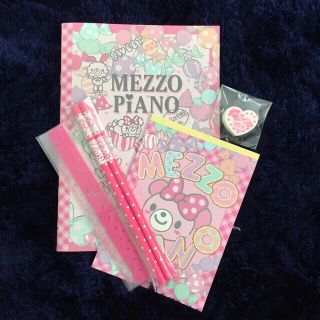 メゾピアノ(mezzo piano)のmezzo piano🎀文具セット(ノート/メモ帳/ふせん)