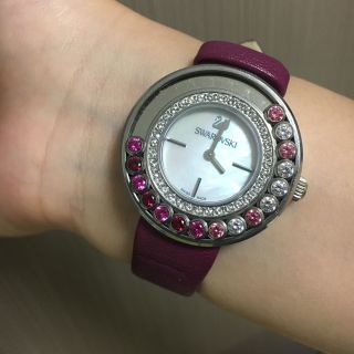 【電池交換済】Swarovski  スワロフスキー 腕時計 パープル ラウンド