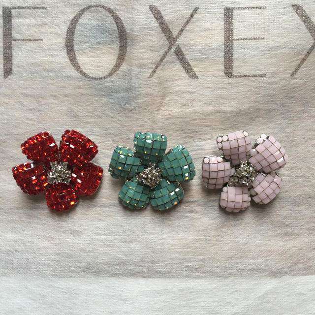 FOXEY - FOXEY お花のブローチ ピンクの通販 by 福ちゃん家