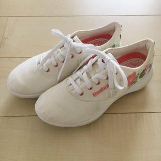 リーボック(Reebok)のイージートーン 花柄 24センチ(スニーカー)