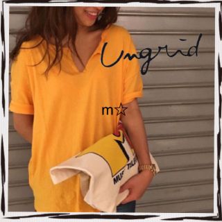 アングリッド(Ungrid)の【新品】ネックカットハーフスリーブtee(Tシャツ(半袖/袖なし))