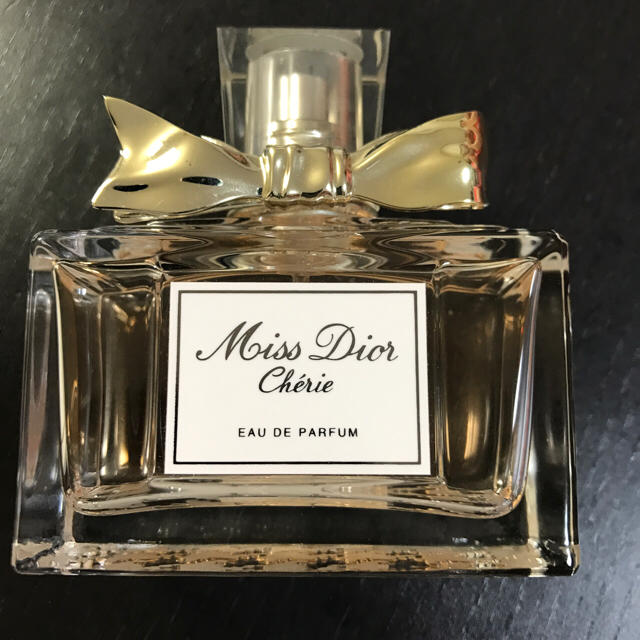 Christian Dior(クリスチャンディオール)のミスディオール シェリー 香水 コスメ/美容の香水(香水(女性用))の商品写真