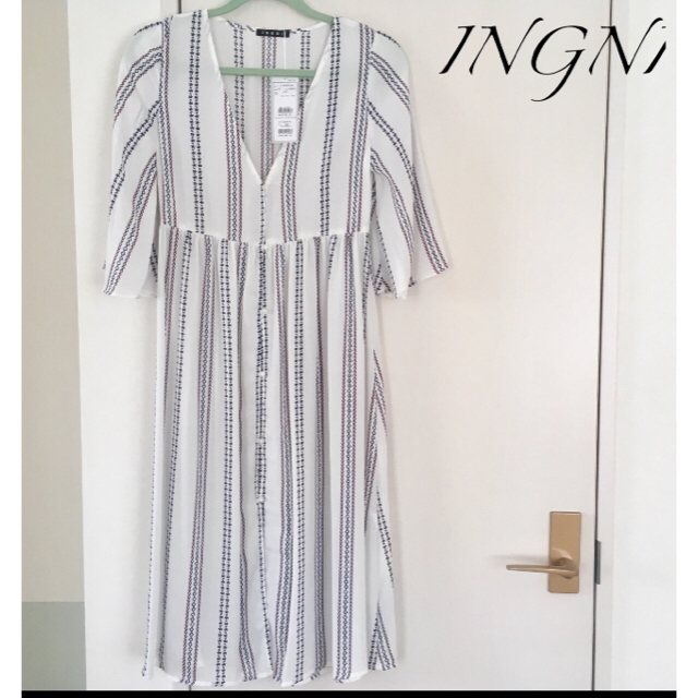 INGNI(イング)の新品3点♡トップス＋スカート＋ガウン レディースのレディース その他(セット/コーデ)の商品写真