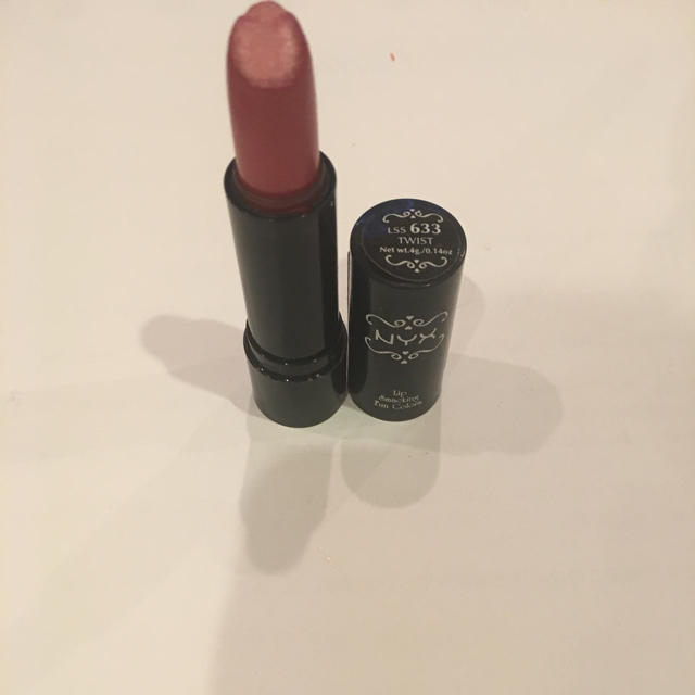 NYX(エヌワイエックス)のNYX リップ3本セット 秋色にもぴったり 美品 コスメ/美容のベースメイク/化粧品(口紅)の商品写真