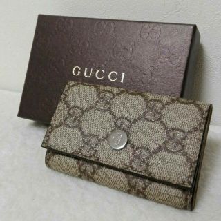 グッチ ベージュ キーケース メンズ の通販 10点 Gucciのメンズを買うならラクマ グッチ ベージュ キーケース メンズ の通販 10点 Gucciのメンズを買うならラクマ