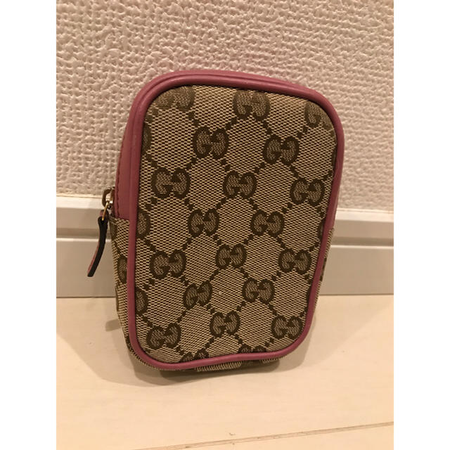 Gucci(グッチ)のGUCCIシガレットケース グッチ タバコケース メンズのファッション小物(タバコグッズ)の商品写真