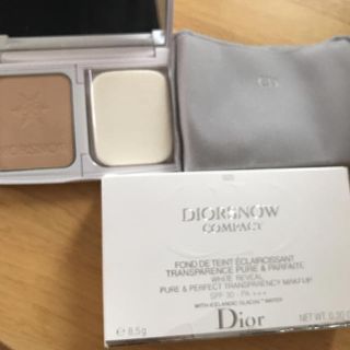 ディオール(Dior)のDIORSNOWファンデーション新品未使用(ファンデーション)