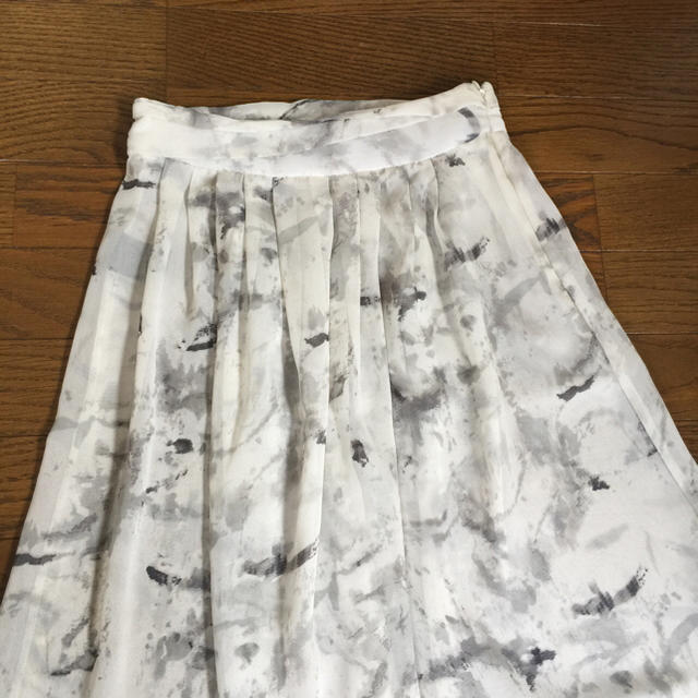 MINKPINK(ミンクピンク)のEVIL TWIN シースルーロングスカート レディースのスカート(ロングスカート)の商品写真