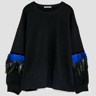 ザラ(ZARA)のシルバーウィークセール💖フェザー付きスウェット(トレーナー/スウェット)