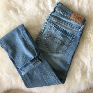 アバクロンビーアンドフィッチ(Abercrombie&Fitch)の【新品未使用】Abecrombie&Fitch(デニム/ジーンズ)