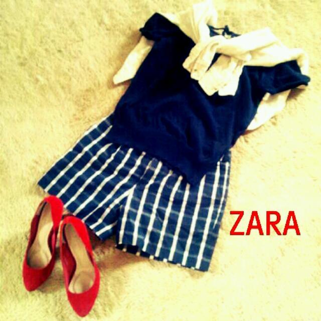 ZARA(ザラ)のZARA チェックショートパンツ☆ レディースのパンツ(ショートパンツ)の商品写真