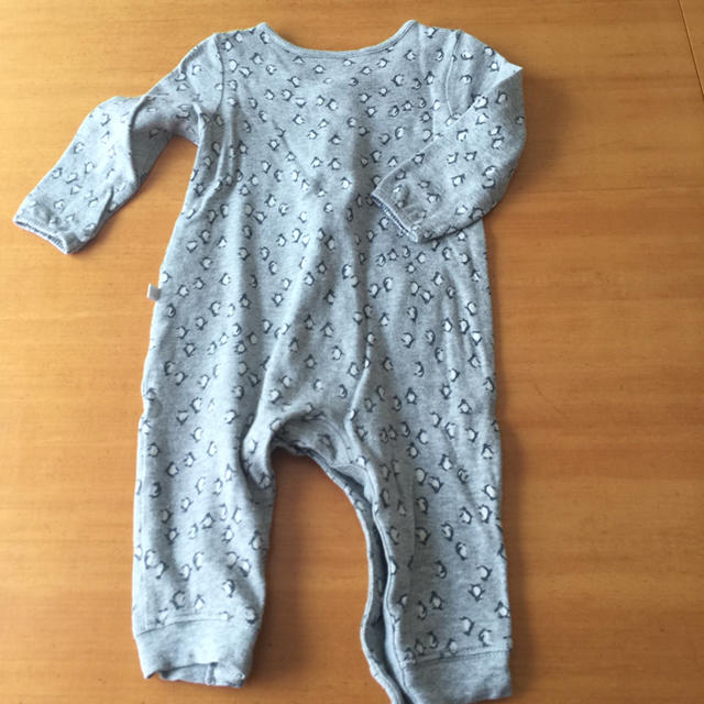 babyGAP(ベビーギャップ)のお値下げ中  baby gap カバーオール  60 キッズ/ベビー/マタニティのベビー服(~85cm)(カバーオール)の商品写真