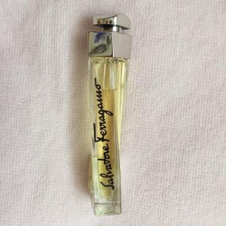 サルヴァトーレフェラガモ(Salvatore Ferragamo)のフェラガモ プールファム オードパルファム 5ml(香水(女性用))