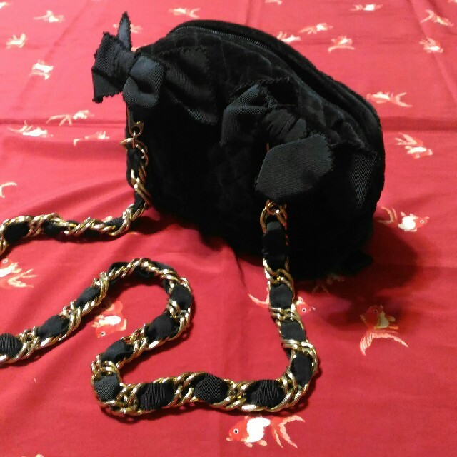 PINK HOUSE(ピンクハウス)のカネコイサオ♡ピンクハウス　黒ポシェット レディースのバッグ(ショルダーバッグ)の商品写真