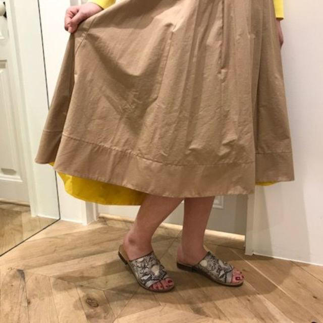 Mila Owen(ミラオーウェン)の今期 新品 完売 ♡ミラオーウェン MiraOwen バイカラー フレアスカート レディースのスカート(ロングスカート)の商品写真