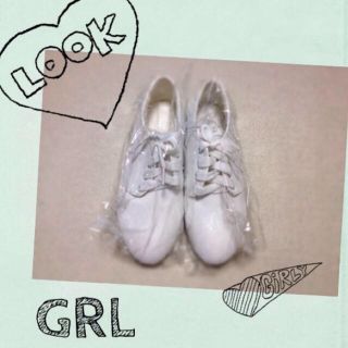 グレイル(GRL)のホワイトスニーカー(スニーカー)