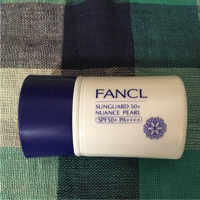 FANCL(ファンケル)のファンケル サンガード ニュアンスパール 日焼け止め用ミルク２個 コスメ/美容のボディケア(日焼け止め/サンオイル)の商品写真