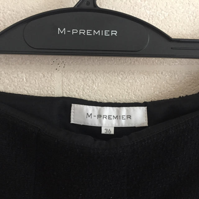 M-premier(エムプルミエ)のHiroko様専用♡エムプルミエ♡ツイード♡ジャケット♡スカート♡セットアップ レディースのジャケット/アウター(ノーカラージャケット)の商品写真