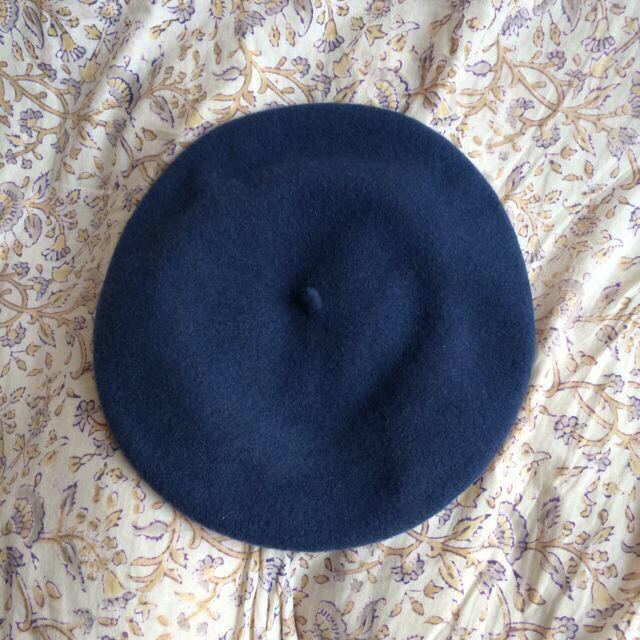 LA MARINE FRANCAISE(マリンフランセーズ)のブルー ベレー帽 レディースの帽子(ハンチング/ベレー帽)の商品写真