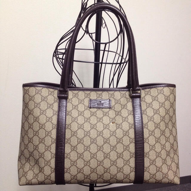 安心発送 《GUCCI グッチ》トートバッグ☆GG柄ベージュPVC×ブラウン
