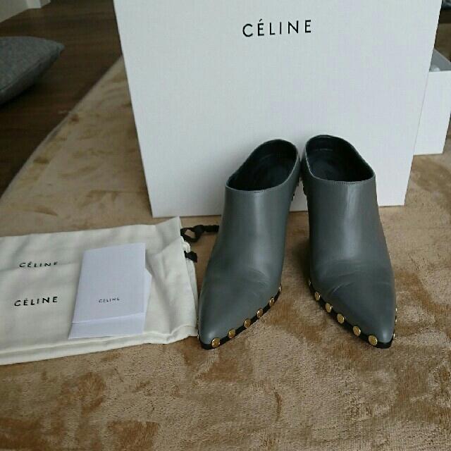 celine(セリーヌ)の【週末のみ特価】セリーヌ☆スタッズシューズ レディースの靴/シューズ(その他)の商品写真