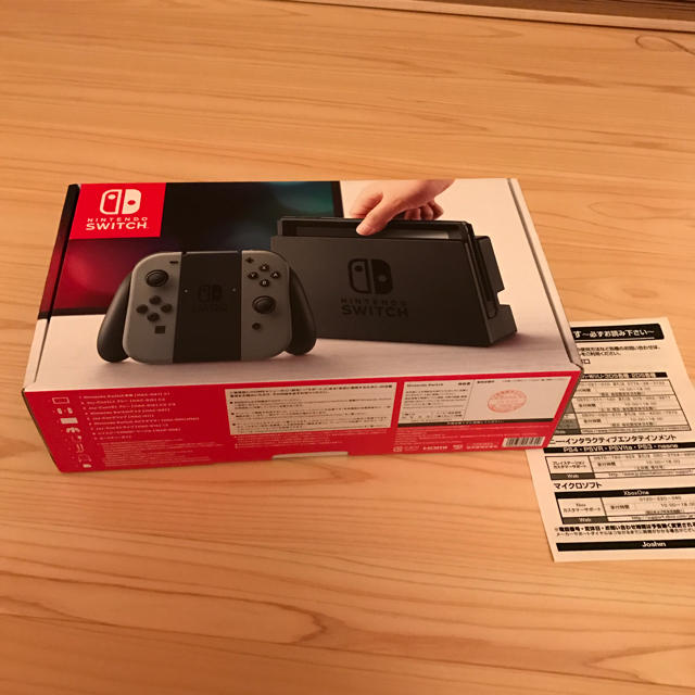 Nintendo Switch(ニンテンドースイッチ)の任天堂スイッチ 本体  ☆  グレー  新品未使用 エンタメ/ホビーのゲームソフト/ゲーム機本体(家庭用ゲーム機本体)の商品写真