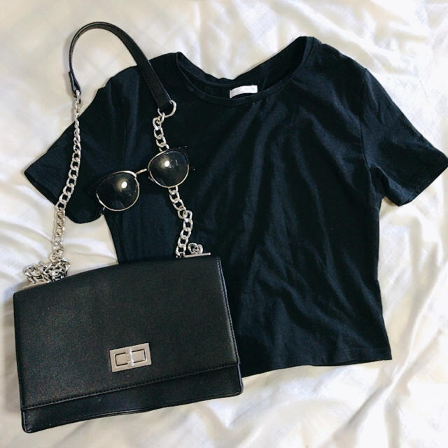 ZARA(ザラ)のZARA シンプル Ｔシャツ black レディースのトップス(Tシャツ(半袖/袖なし))の商品写真