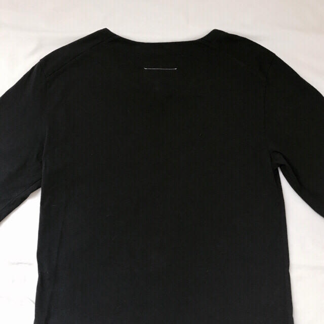 MM6(エムエムシックス)の【MM6 Maison Margiela】飾りポケットTシャツ（Mサイズ、黒） レディースのトップス(Tシャツ(半袖/袖なし))の商品写真