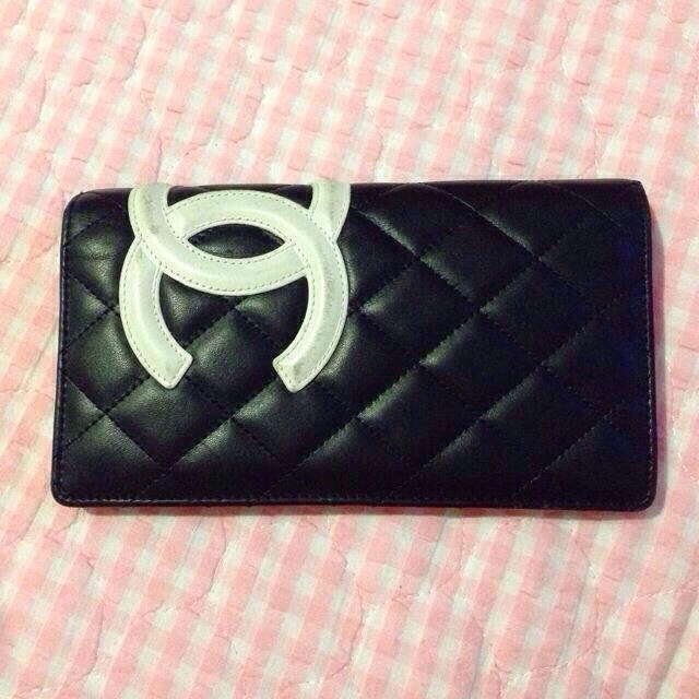 CHANEL(シャネル)のCHANEL♡長財布 レディースのファッション小物(財布)の商品写真