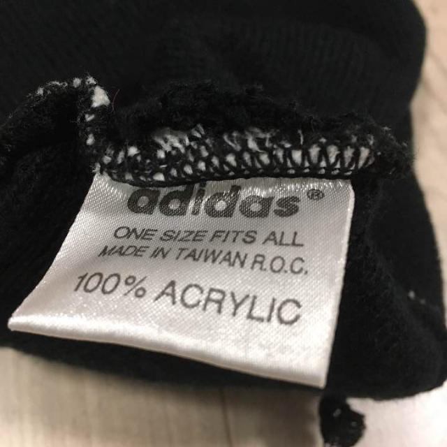 adidas(アディダス)のadidas ニット帽子 メンズの帽子(ニット帽/ビーニー)の商品写真