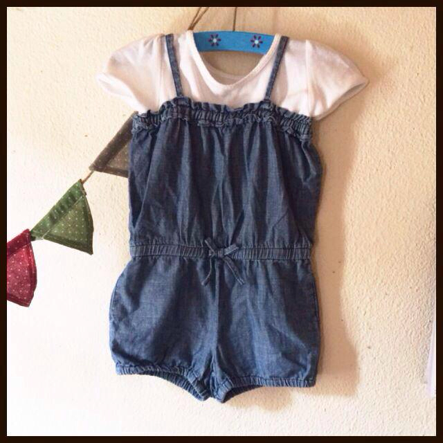 babyGAP(ベビーギャップ)のgap✳︎デニムサロペット90cm キッズ/ベビー/マタニティのキッズ服女の子用(90cm~)(その他)の商品写真