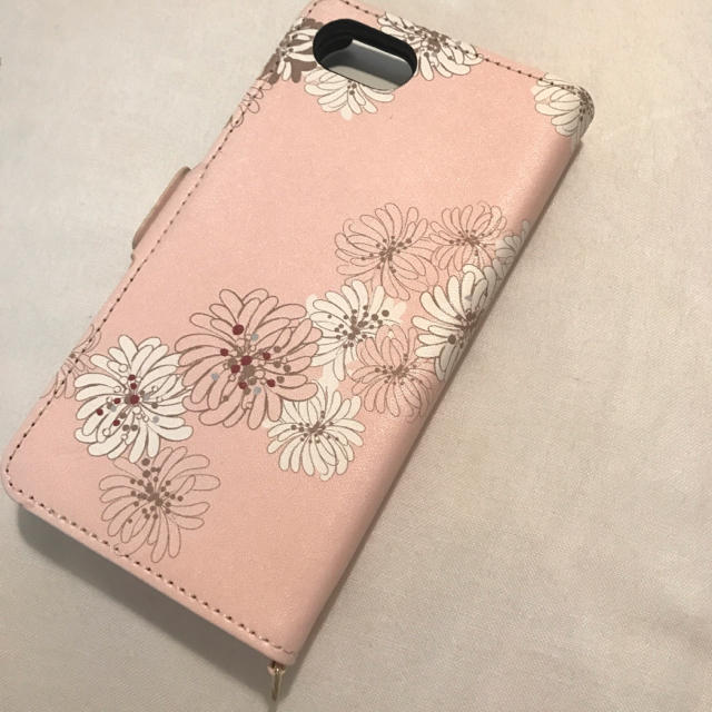 PAUL & JOE(ポールアンドジョー)のポール&ジョー♡iPhone7ケース 美品 スマホ/家電/カメラのスマホアクセサリー(iPhoneケース)の商品写真