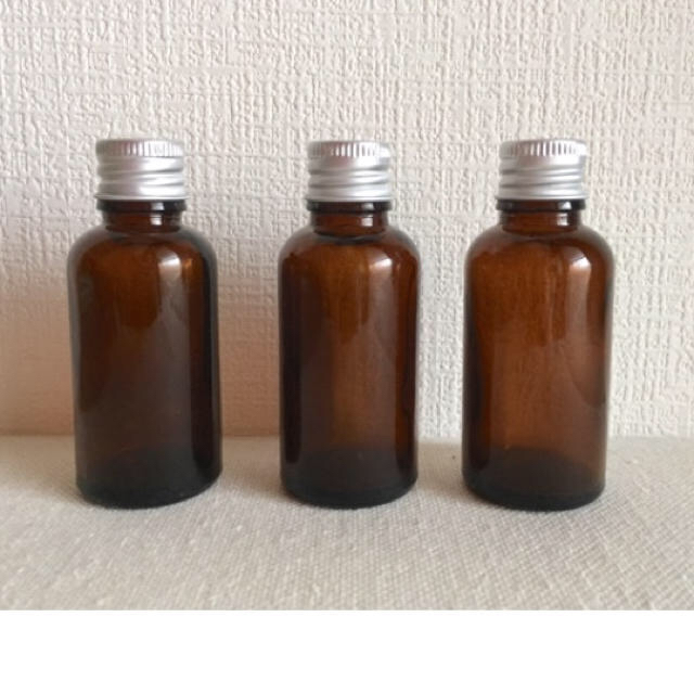 新品未使用 30ml 遮光瓶 アロマ オイル 保存瓶 茶色 の通販 By Ichico S Shop ラクマ 新品未使用 30ml 遮光瓶 アロマ オイル 保存瓶 茶色 の通販 By Ichico S Shop ラクマ
