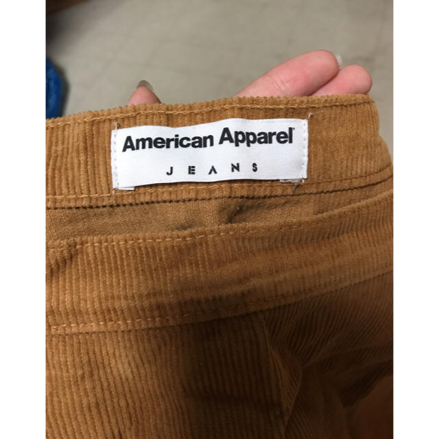 American Apparel(アメリカンアパレル)のAmericanapparel  コーデュロイサークルスカート レディースのスカート(ミニスカート)の商品写真