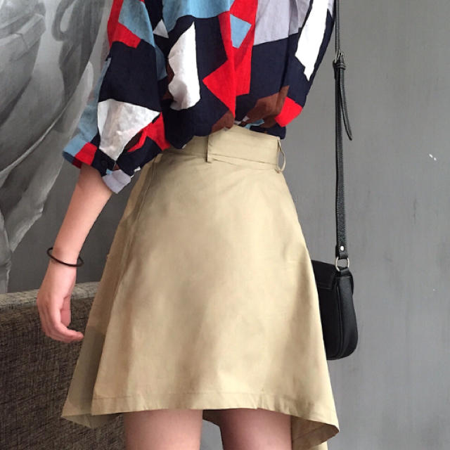 dholic(ディーホリック)の♡変形トレンチ風スカート♡ レディースのスカート(ひざ丈スカート)の商品写真