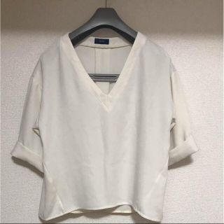 シップスフォーウィメン(SHIPS for women)のにこちゃん様専用 SHIPS シップス バックタック Vネックブラウス 白(シャツ/ブラウス(半袖/袖なし))