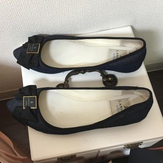 ランバンオンブルー(LANVIN en Bleu)のLANVIN en blueパンプス(バレエシューズ)