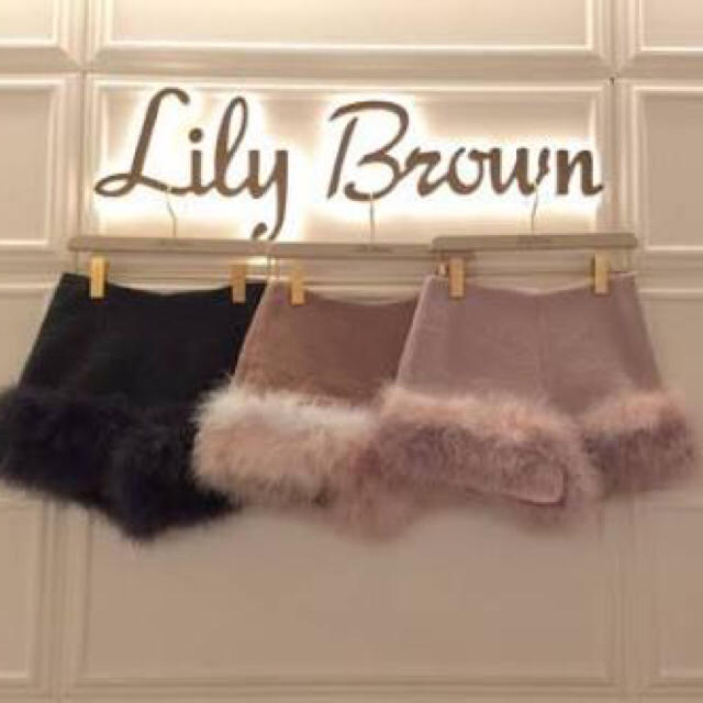 Lily Brown(リリーブラウン)の美品♡Lily Brown フェザーショートパンツ レディースのパンツ(ショートパンツ)の商品写真