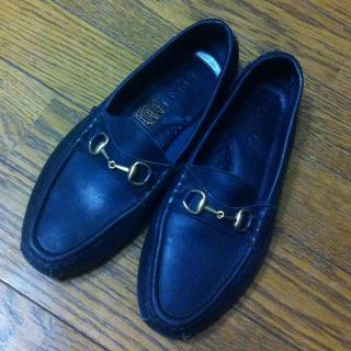 グッチ(Gucci)の【最終値下げ！】GUCCI☆シューズ(ローファー/革靴)