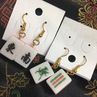 新品☆麻雀牌☆ピアス☆チャイナ☆和(ピアス)