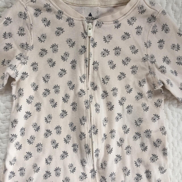 babyGAP(ベビーギャップ)のロンパース 70㎝ キッズ/ベビー/マタニティのベビー服(~85cm)(ロンパース)の商品写真