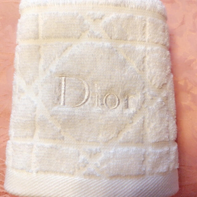 Christian Dior - 新品 未使用 クリスチャンディオール ノベルティ タオルセットの通販 by HIRO's shop