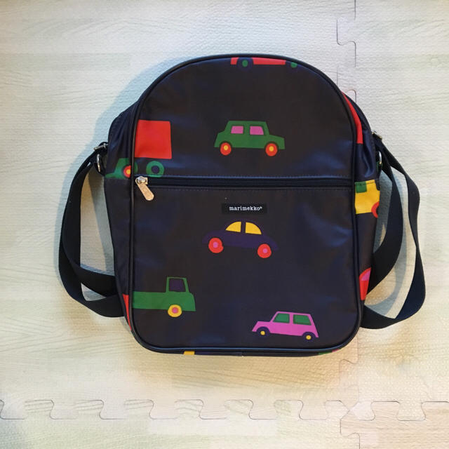 marimekko(マリメッコ)の未使用♡マリメッコ ブーブー キッズ リュック クルマ 車 キッズ/ベビー/マタニティのこども用バッグ(リュックサック)の商品写真