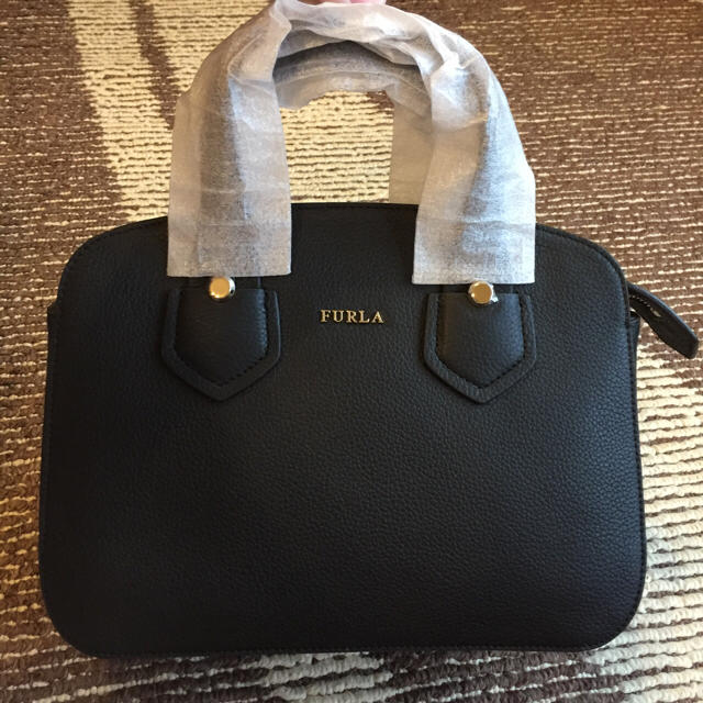 FURLA フルラ 2WAY バッグ ショルダー付 送料無料 確実本物約38cmショルダーの長さ