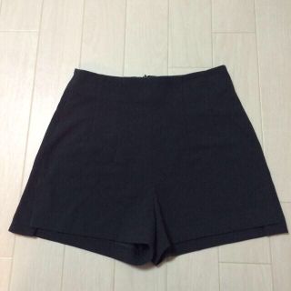 ザラ(ZARA)の☆未使用ZARAショートパンツ☆(ショートパンツ)