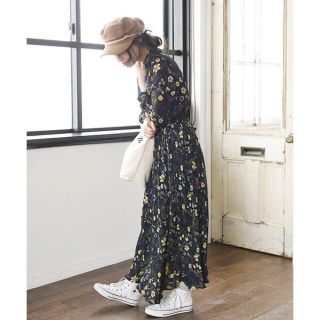 ドゥロワー(Drawer)の花柄シフォンプリーツロングワンピ(ロングワンピース/マキシワンピース)