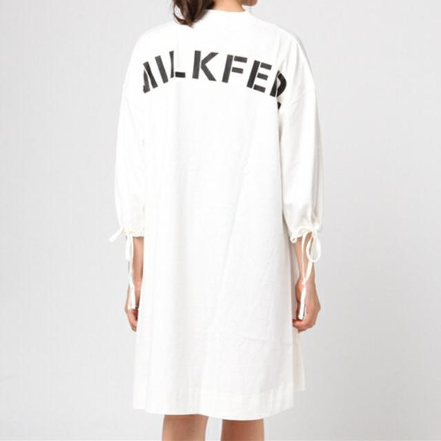 MILKFED.(ミルクフェド)のBIG LOGO DRESS レディースのトップス(Tシャツ(長袖/七分))の商品写真