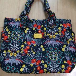 マークバイマークジェイコブス(MARC BY MARC JACOBS)のもみじさま専用！値下げ！MARC BY MARC JACOBS　花柄　バッグ(ショルダーバッグ)